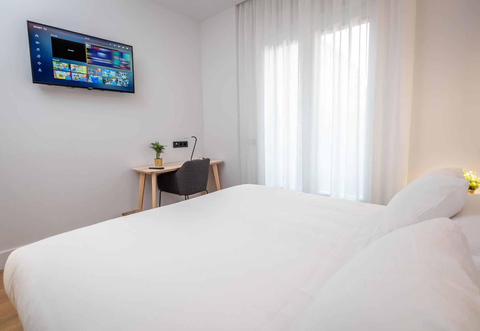 Principe De Vergara Rooms Lujo En El Centro De Logrono Exterior photo
